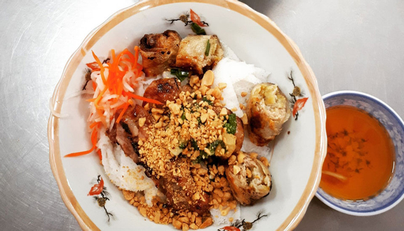 Bánh Mì Cà Ri Gà