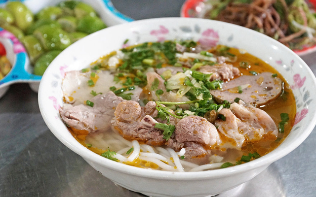 Quán Gánh Huế - Bún Bò Huế