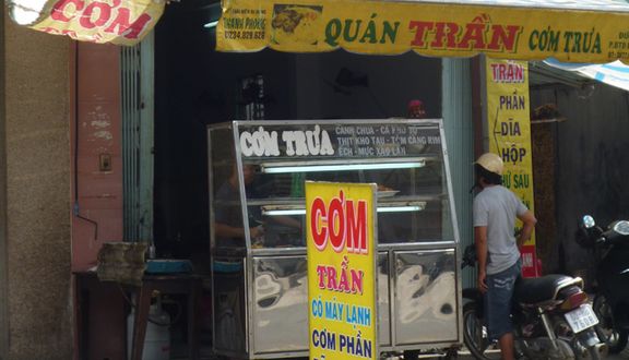 Quán Cơm Trần