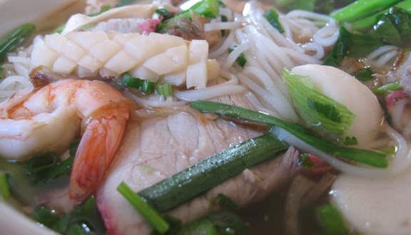 Quán Cô Thúy - Kinh Dương Vương