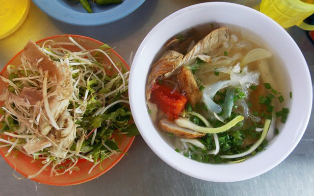Bún mực