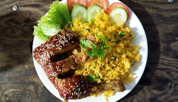 Quán Cô 3 Chi - Mì Xào, Bột Chiên & Cơm Chiên