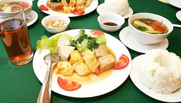 Quán Chay Diệu Tâm - Lạc Long Quân