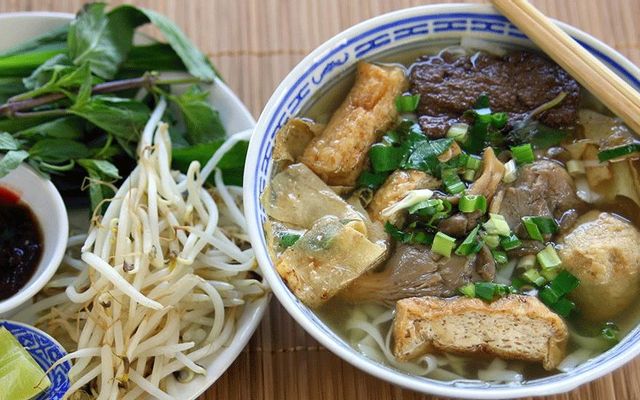 Bún xào chay