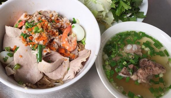 Quán Ăn Sáu Thành - Điểm Tâm Sáng & Cơm Trưa