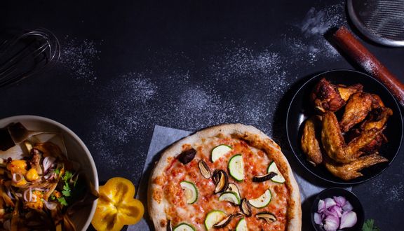 Khoai tây sốt Poutine và  Heo Xé