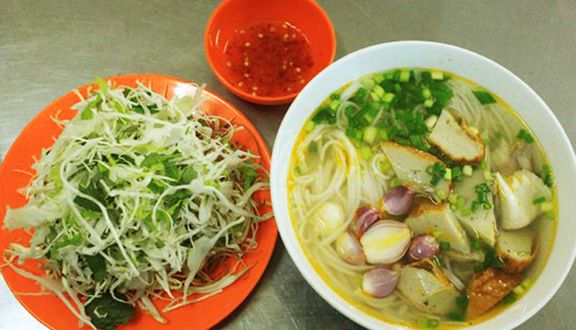 Quán Ăn 8 Hướng - Bún Chả Cá Quy Nhơn