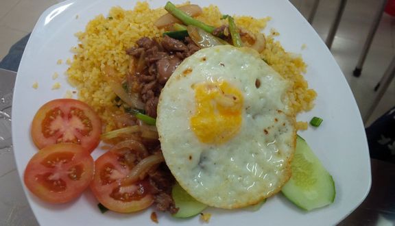 Quán Ăn 158 - Cơm Gà Xối Mỡ & Mì Xào Giòn