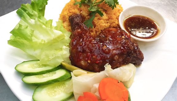 Quán A Tí - Cơm Gà Xối Mỡ