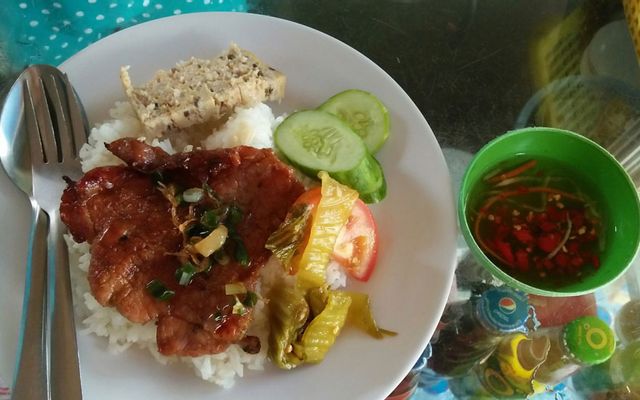 Cơm sườn non