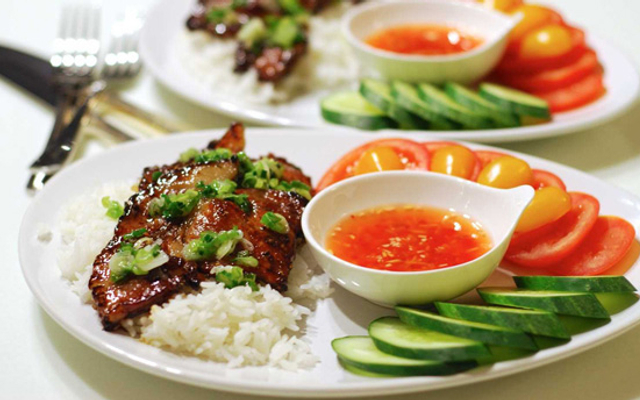 Cơm Thêm