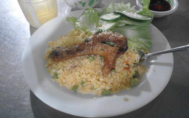 Cơm Chiên Gà Xối Mỡ