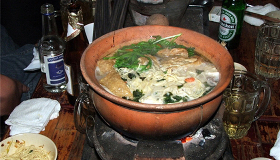 Vú dê nướng sate