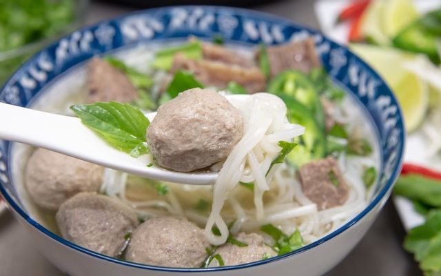 PugFoodNow - Hủ Tiếu Bò Viên