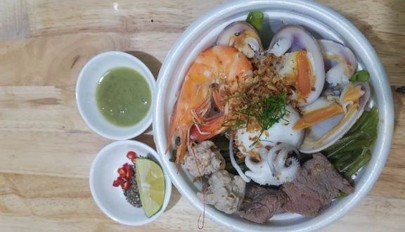 Pơ - Mì Cay, Bún Thái & Tokbokki