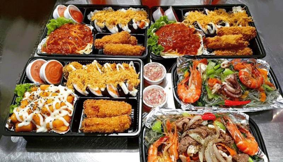 Combo 2: Gà cay phủ phomai và trà đào