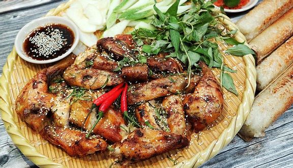 Phương - Gà Lên Mẹt & Cơm Lam
