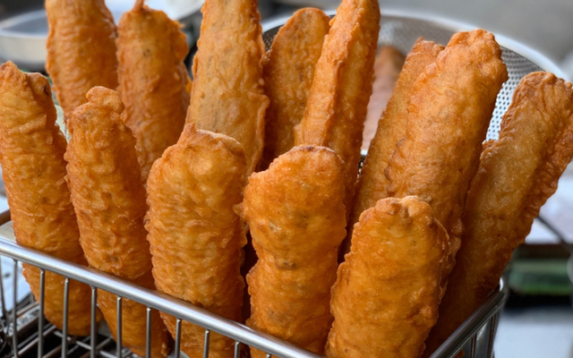 Phong Vân - Chuối Chiên, Khoai Chiên & Bánh Cay