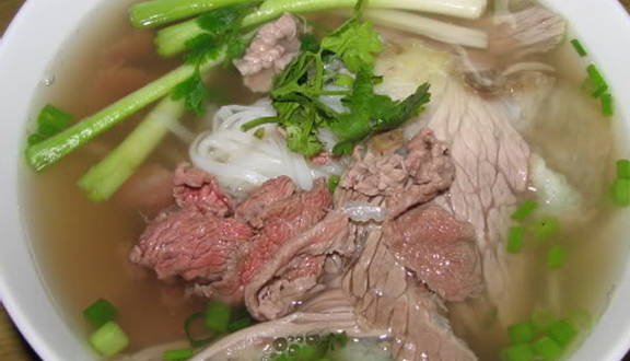 Phở Quỳnh - Ngô Quyền