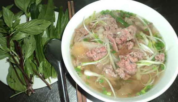 Phở Quỳnh - Đường Số 7