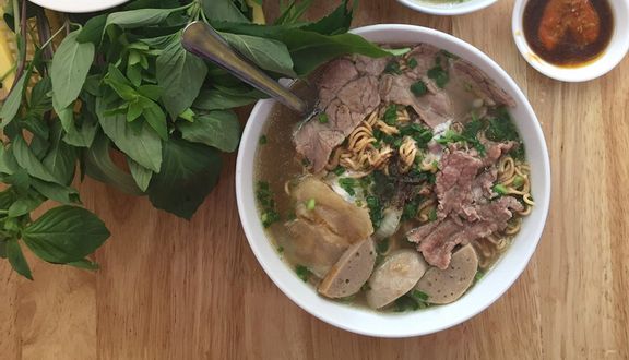 Phở Ngọc - Đường Số 3