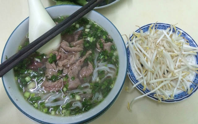 Phở gầu - gân