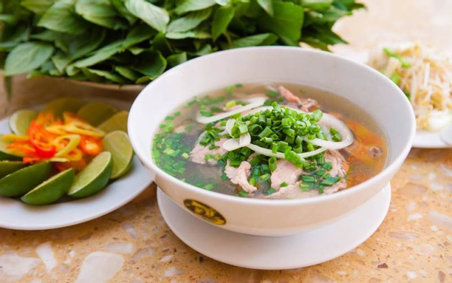 Bánh về tô lớn