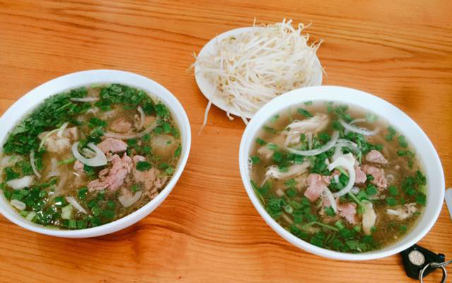 Chén gà thêm