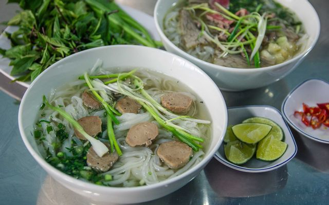 Lẩu lớn