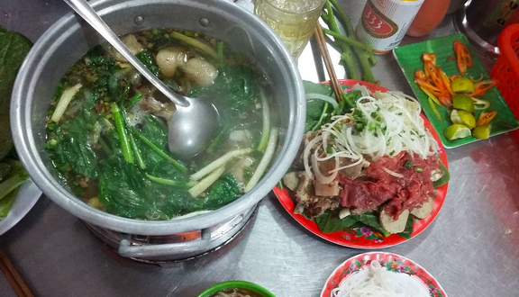 Phở Hồng - Ấp Chiến Lược