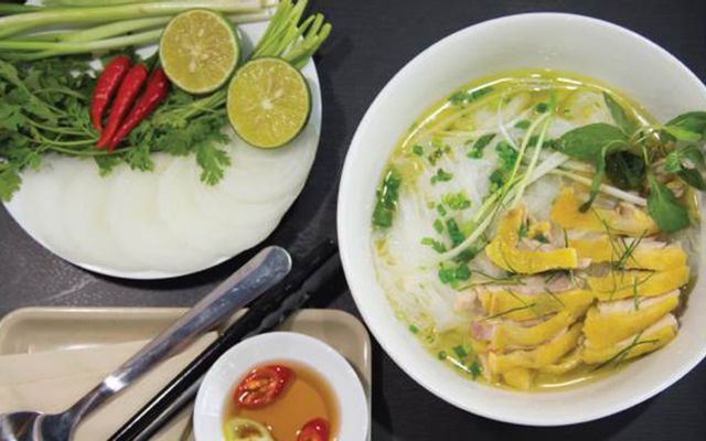 Cơm tấm sườn