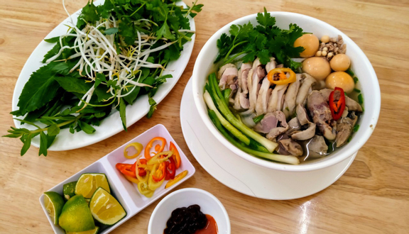 Phở Gà, Bún Đậu, Bún Chả & Nem Cua Bể Hà Nội