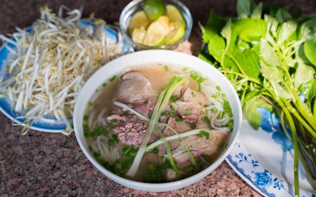 Phở gân