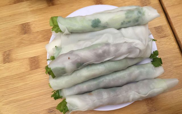 Bún bò lá lốt