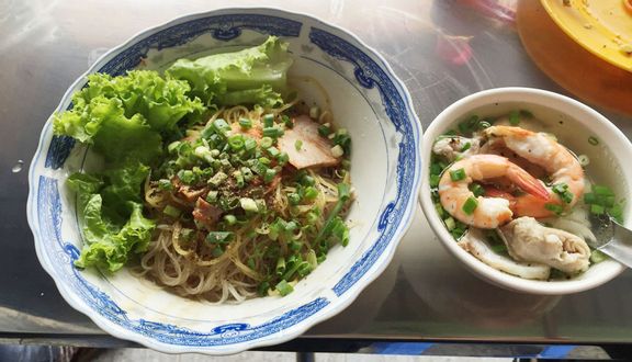 Hủ tiếu xí quách