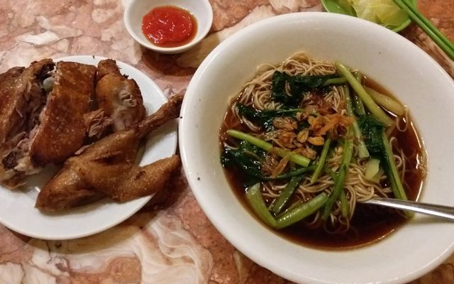 Phát Ký - Mì Vịt Tiềm