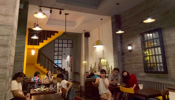 Peter Home - Coffee Shop