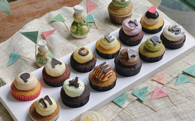 Pacey Cupcakes - Đặng Dung