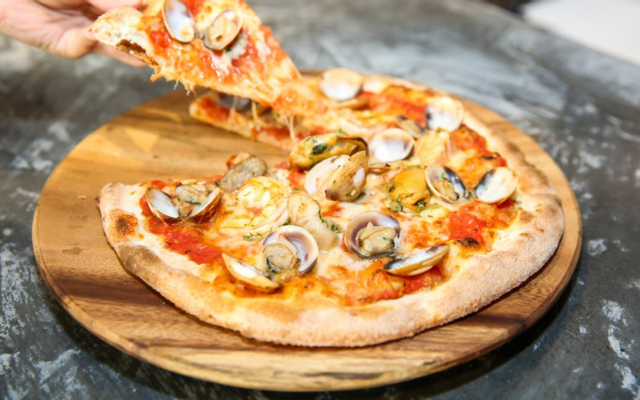 Pizza Speck