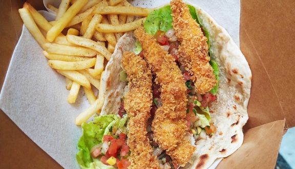 Cuộn Heo Xé Phay + Khoai Tây Chiên/ Pulled Pork Tortilla Wrap + Chips