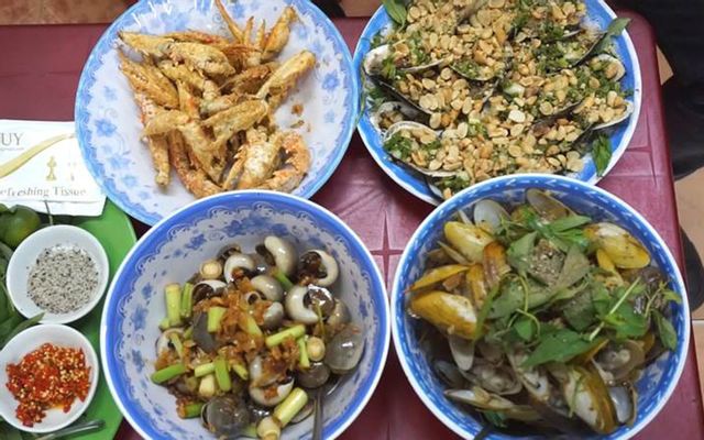 Ốc bưu Hấp Xả