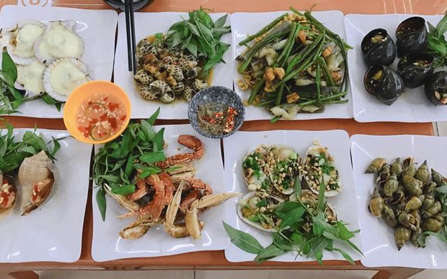 Sò Huyết Cháy Tỏi