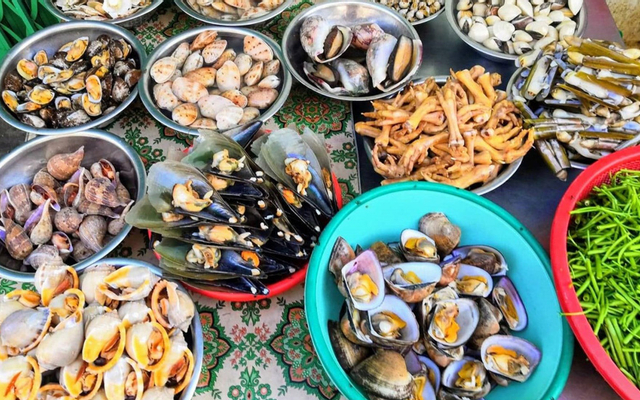 Ốc Phương - Bà Hom