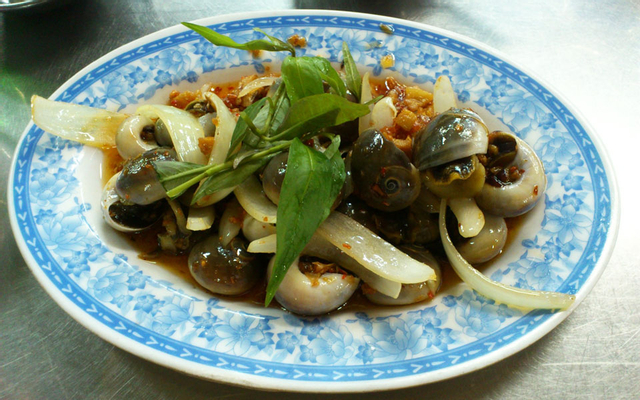 Nghêu hấp sả