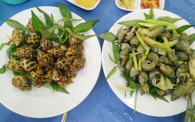 Ốc mỡ xào bắp
