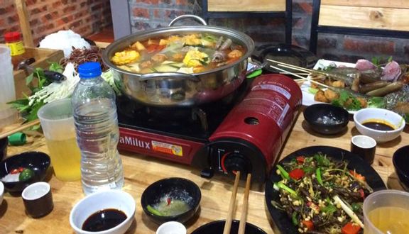 Ven Hồ Quán - Bia Hơi & Các Món Nhậu