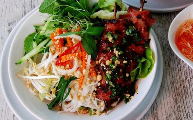 Cơm bì chả