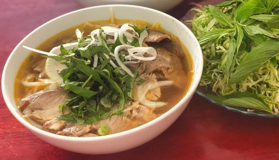 Bún Bò Gân Chả ()