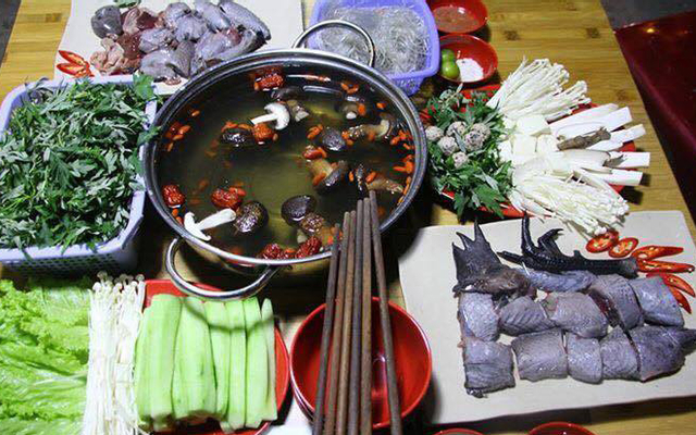 Vạn Lộc - Hải Sản Tươi Sống