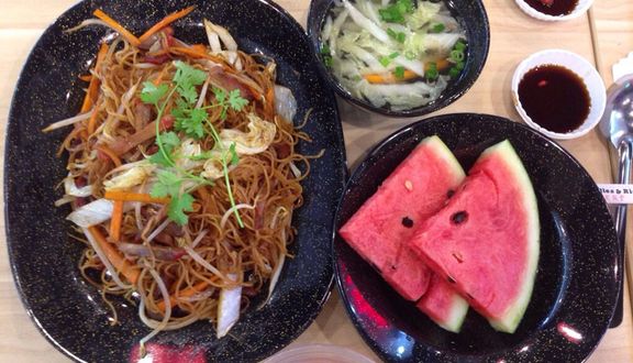 Noodles & Rice - Vincom Lê Văn Việt